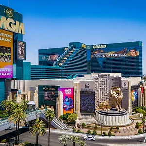 4* Aparthotel Mgm Signature Tower 1