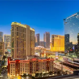  Aparthotel Panorama Vista Suite- 1br 2ba, Full Kitchen, Strip View, Balcony, Corner Unit